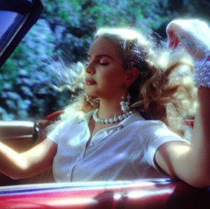 Meet your Posher, Anahi